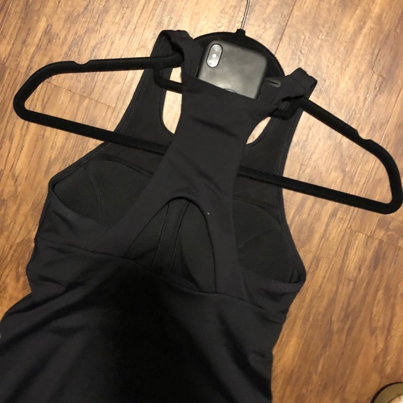 Final Lap Tank Lululemon - Picture 3 of 4